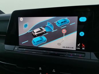 Volkswagen Golf 2.0 TDI GTD DSG (200 ps) - HEATED STEERING - BLUETOOTH - DIGITAL