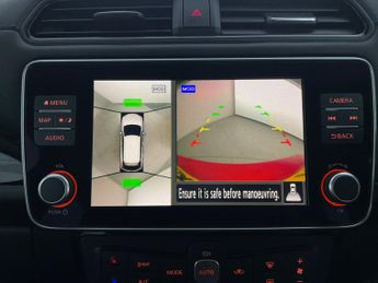Nissan Leaf 39kWh Tekna (150 ps) - KEYLESS ENTRY - 360 CAM - LED