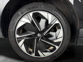 MG Mg4 51kWh SE (170 ps) - LANE DEPARTURE  - BLUETOOTH - DRIVING MODES