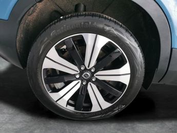 Volvo C40 Recharge 69kWh Plus (231 ps) - CARPLAY - KEYLESS ENTRY - PARK AS