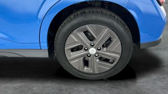 Hyundai Kona 64kWh Premium (10.5kW Charger) (204 ps) - HEATED SEATS - HEATED 