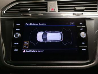 Volkswagen Tiguan 2.0 TDI Life DSG (150 ps) - NAV - BLUETOOTH - PARK SENSORS