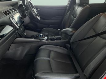 Nissan Leaf 39kWh Tekna (150 ps) - KEYLESS ENTRY - 360 CAM - LED