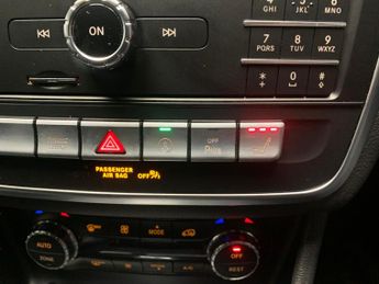 Mercedes-Benz GLA 1.6 GLA180 AMG Line Edition 7G-DCT (122 ps) - KEYLESS-GO - BLUET