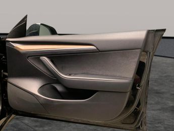 Tesla Model 3 (Dual Motor) Long Range 4WDE (346 ps) - PARK ASSIST - LED - REVE