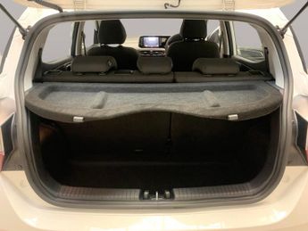 Hyundai i10 1.0 Advance (67 ps) - BLUETOOTH - CRUISE - AIR CON