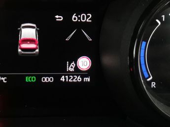 Toyota Yaris 1.5 VVT-h Excel E-CVT (116 ps) - BLIND SPOT ASSIST - LANE TRACE 