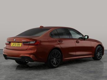 BMW 3 Series 2.0 330e 12kWh M Sport Plug-in (292 ps) - PERFORMANCE CONTROL