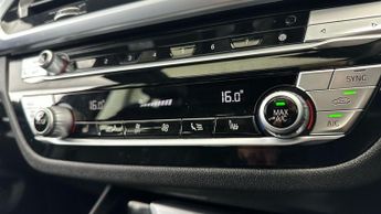 BMW iX3 80kWh Premier Edition (286 ps) - LEATHER - NAV - HEATED SEATS