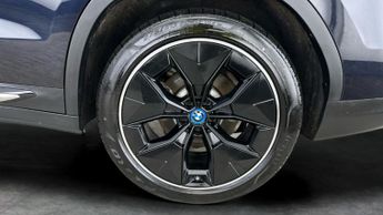 BMW iX3 80kWh Premier Edition (286 ps) - LEATHER - NAV - HEATED SEATS