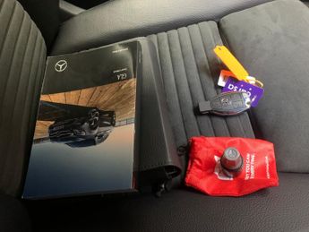 Mercedes-Benz GLA 1.6 GLA180 AMG Line Edition 7G-DCT (122 ps) - KEYLESS-GO - BLUET