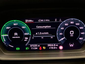 Audi Q4 E-tron 40 S line Sportback 82kWh (204 ps) - BLUETOOTH - CRUISE - DRIVIN