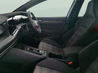 Volkswagen Golf 2.0 TSI GTI DSG (245 ps) - LED - HEATED STEERING - WIFI