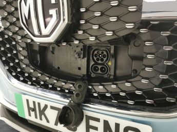 MG MG ZS 44.5kWh Exclusive (143 ps) - NAV - BLIND SPOT ASSIST - LANE DEPA