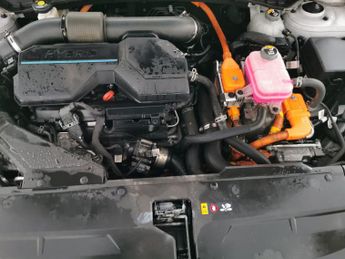 Hyundai Tucson 1.6 h T-GDi SE Connect (230 ps) - CRUISE - CLIMATE CONTROL - PAR