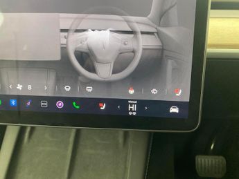 Tesla Model Y SUV RWD (346 ps) - HEATED STEERING - WIFI - BLIND SPOT ASSIST