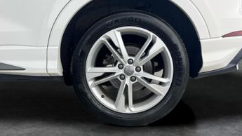 Audi Q3 2.0 TDI 40 S line S Tronic quattro (190 ps) - DRIVING MODES