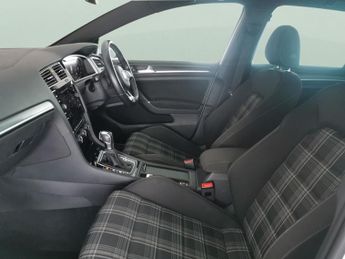 Volkswagen Golf 2.0 TDI GTD DSG (184 ps) - ACTIVE LANE ASSIST - KEYLESS ENTRY - 