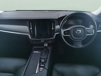 Volvo V90 2.0 T4 GPF Momentum (190 ps) - SENSUS SAT NAV - KEYLESS ENTRY - 