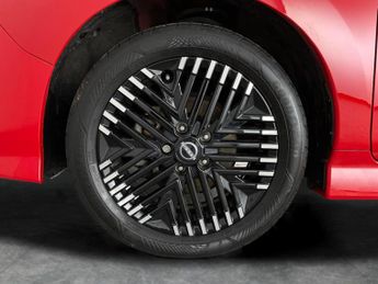 Nissan Leaf 39kWh Tekna (150 ps) - KEYLESS ENTRY - 360 CAM - LED