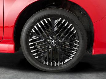 Nissan Leaf 39kWh Tekna (150 ps) - KEYLESS ENTRY - 360 CAM - LED