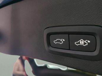 Volvo C40 Recharge 69kWh Plus (231 ps) - CARPLAY - KEYLESS ENTRY - PARK AS