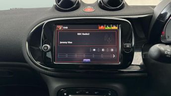 Smart Forfour 17.6kWh Prime Exclusive (22kW Charger) (82 ps) - SUNBLINDS - WIN