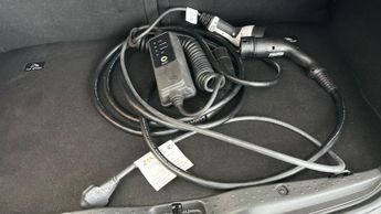 Smart Forfour 17.6kWh Prime Exclusive (22kW Charger) (82 ps) - SUNBLINDS - WIN