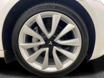 Tesla Model 3 (Dual Motor) Long Range 4WDE (346 ps) - PARK ASSIST - LED - REVE