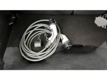 Peugeot E-2008 50kWh Active Premium + (7kW Charger) (136 ps) - CRUISE - SPEED L