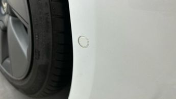 Tesla Model 3 (Dual Motor) Long Range 4WDE (346 ps) - LED - REVERSE CAM - NAV