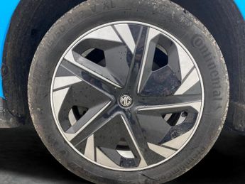 MG Mg4 64kWh SE Long Range (203 ps) - SPEED LIMIT RECOG - 17IN ALLOYS