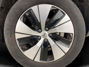 Volvo XC40 1.5h T4 Recharge 10.7kWh Core Plug-in (211 ps) - LANE DEPARTURE 