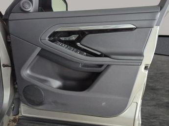 Land Rover Range Rover Evoque 1.5 P300e 12.2kWh R-Dynamic S Plug-in 4WD (309 ps) - REVERSE CAM