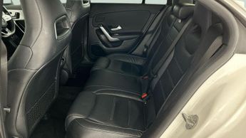 Mercedes-Benz CLA 1.3 CLA180 AMG Line (Premium Plus 2) Coupe 7G-DCT (136 ps) - DRI