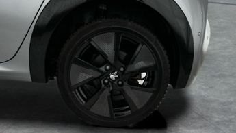 Peugeot E-208 50kWh GT (7kW Charger) (136 ps) - BLIND SPOT ASSIST - BLUETOOTH