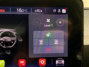 Cupra Formentor 1.4 eHybrid 12.8kWh V1 Plug-in DSG (204 ps) - KEYLESS ENTRY - LE