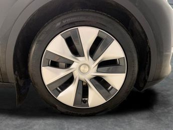 Tesla Model Y (Dual Motor) Long Range 4WDE (384 bhp) - HEATED STEERING