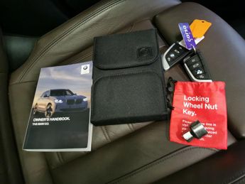 BMW iX3 80kWh Premier Edition (286 ps) - LEATHER - NAV - HEATED SEATS