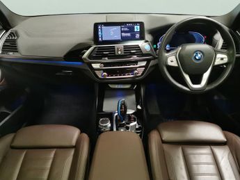 BMW iX3 80kWh Premier Edition (286 ps) - LEATHER - NAV - HEATED SEATS