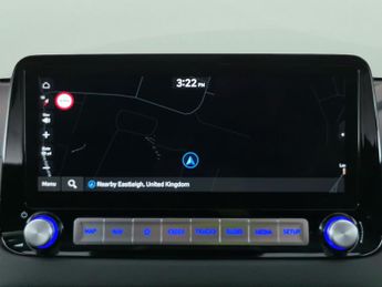 Hyundai Kona 39kWh Premium (10.5kW Charger) (136 ps) - KEYLESS ENTRY - LED - 
