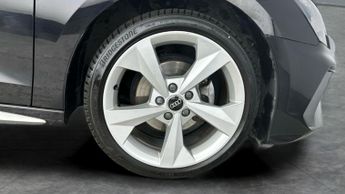 Audi A3 1.0 TFSI 30 S line S Tronic (110 ps) - CRUISE - DRIVING MODES