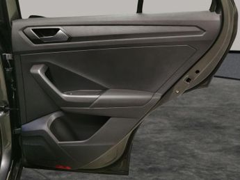 Volkswagen T-Roc 2.0 TSI R DSG 4Motion (300 ps) - BLUETOOTH - DIGITAL DASH - PARK