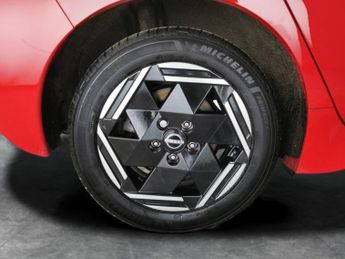 Nissan Leaf 39kWh Acenta (150 ps) - INTELLIGENT LANE INTERVENTION - LANE DEP