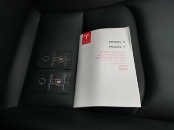 Tesla Model Y (Dual Motor) Long Range 4WDE (384 bhp) - REVERSE CAM - NAV - LEA