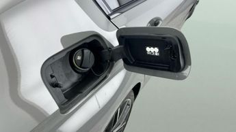 BMW 5 Series 2.0 520i MHT M Sport Steptronic (184 ps) - BMW LIVE COCKPIT PROF