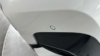 BMW 2 Series Gran Coupe 1.5 218i M Sport DCT (136 ps) - PERFORMANCE CONTROL