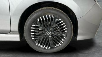 Nissan Leaf 39kWh Tekna (150 ps) - BLIND SPOT ASSIST - INTELLIGENT LANE INTE