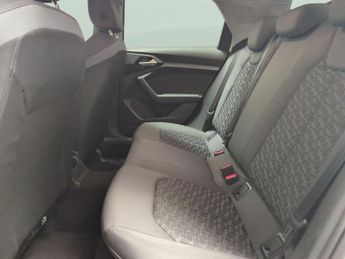 Audi A1 1.0 TFSI 25 Sport Sportback S Tronic (95 ps) - LANE ASSIST - WIF