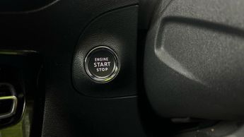 Vauxhall Mokka Electric 50kWh SRi Premium (136 ps) - HEATED SEATS - HEATED STEERING